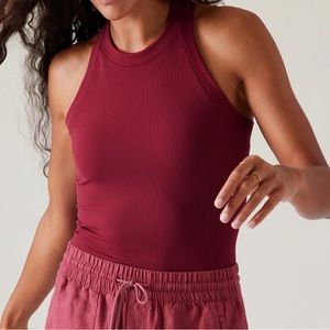 NWOT Athleta Renew Seamless Racerback Tank in Coffeeberry size Medium
